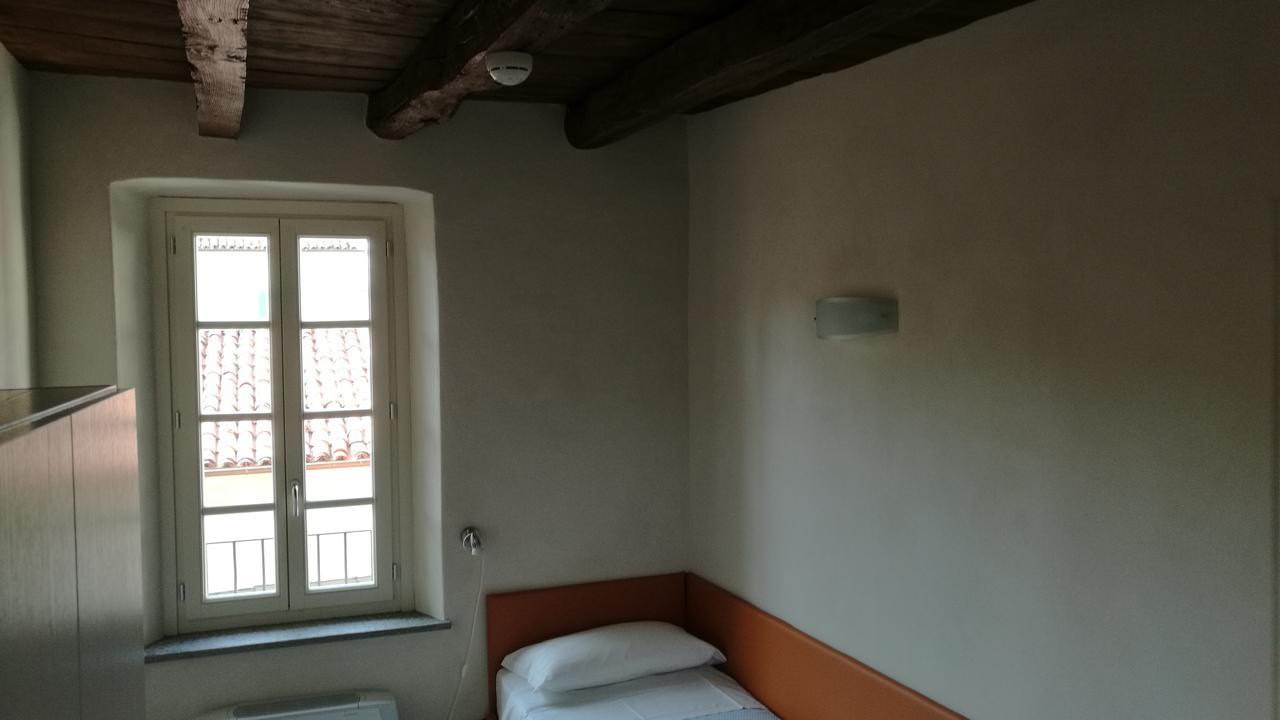 Palazzo Sacco Hostello Fossano Exterior photo